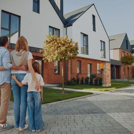 Najlepsze nowe osiedla w Warszawie z dostępem do żłobków i przedszkoli – ranking 2025