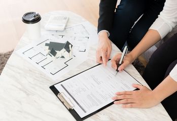 Ubezpieczenie mieszkania na etapie wykończenia – kiedy można ubezpieczyć nowe mieszkanie?