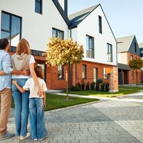 Najlepsze nowe osiedla w Warszawie z dostępem do żłobków i przedszkoli – ranking 2025