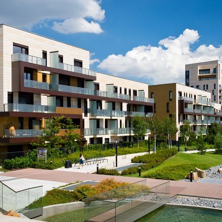 Czy mieszkania w polskich miastach są przewartościowane?