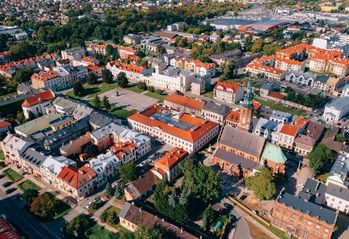 Ceny mieszkań i rynek nieruchomości w Radomiu: sprawdź, czy warto zamieszkać w Radomiu