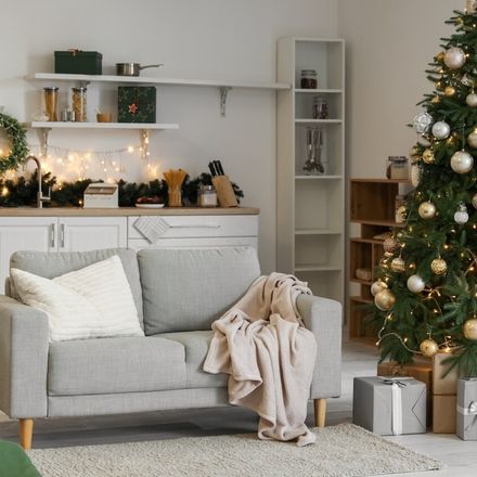 Jak udekorować dom na Święta: oświetlenie, dekoracje i wystrój domu na Święta