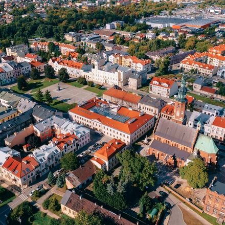 Ceny mieszkań i rynek nieruchomości w Radomiu: sprawdź, czy warto zamieszkać w Radomiu