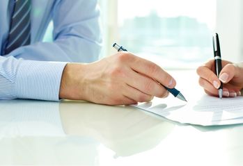 Akt notarialny a osoby z niepełnosprawnością - procedura i skutki uchybień