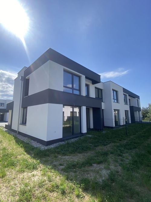 Lake Village etap V